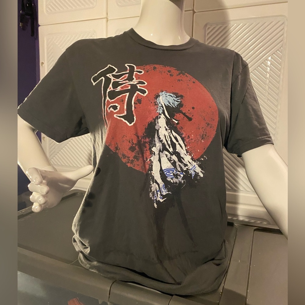 Unisex Grey T-shirt with samurai character image (2X40)